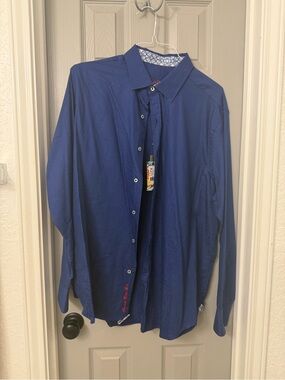 Robert Graham. NWT